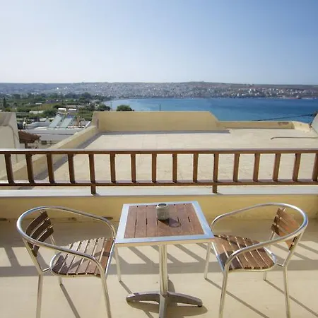 Bay View Apartment